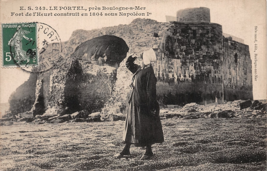 Carte postale LE PORTEL, Fort de heurt construit en 1804 sous Napoléon Ier